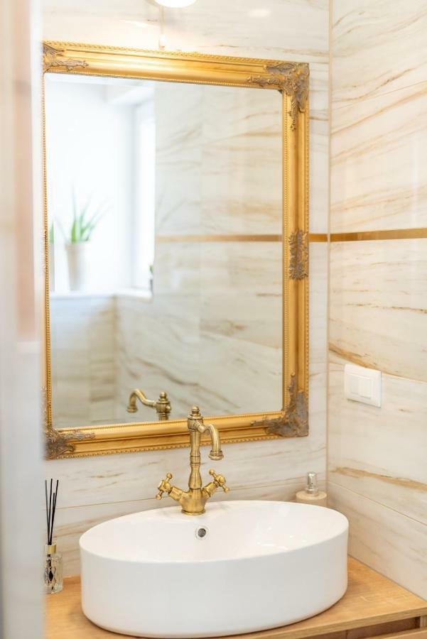 Apartment Aron Trogir Luaran gambar